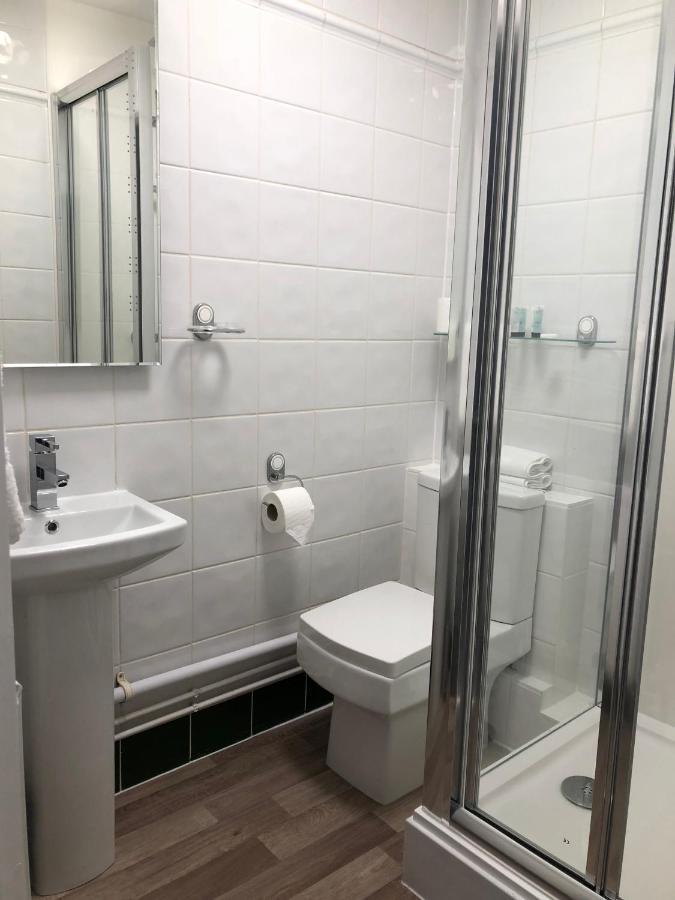 Old Hunters Lodge Whipsnade Limited Esterno foto
